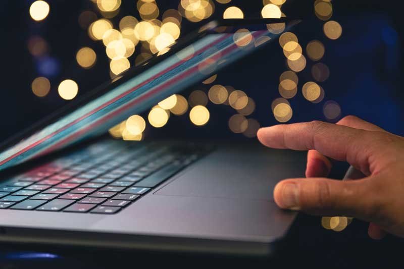 close-up-laptop